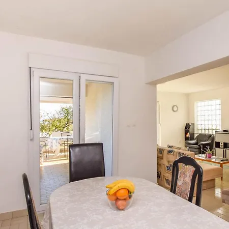 House Marrie Lou * Banj