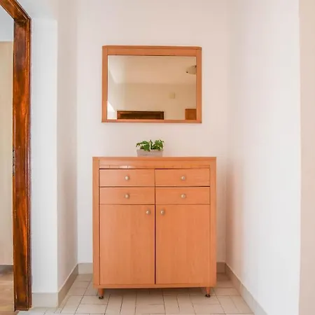 House Marrie Lou Feriehus Banj