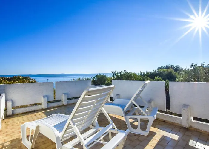 House Marrie Lou Дом отдыха Banj