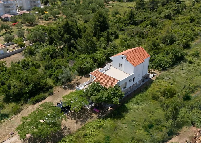 House Marrie Lou *