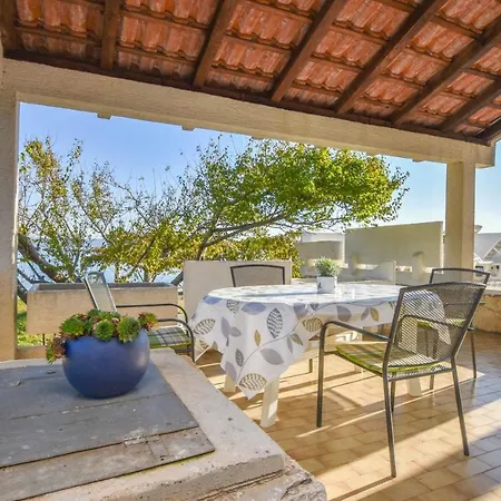 House Marrie Lou * Banj