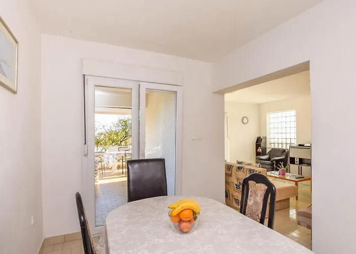 House Marrie Lou * Banj