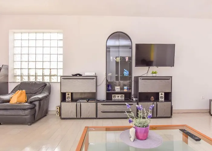 House Marrie Lou * Banj